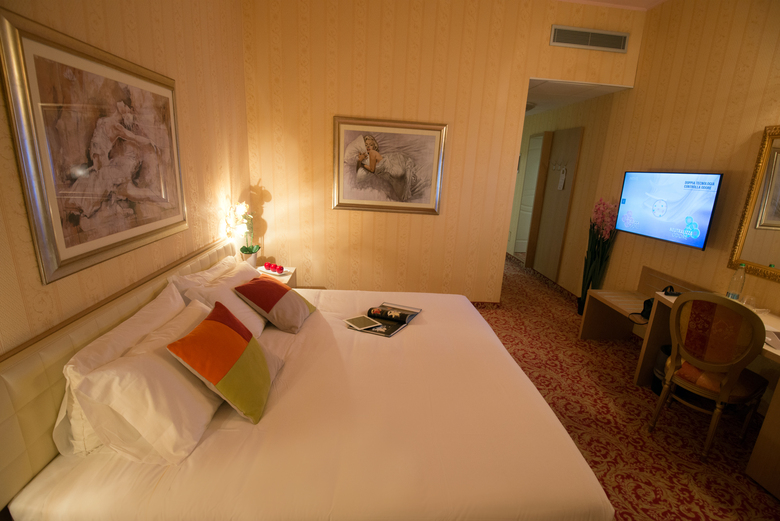 Hotel Uniqo Sempione Fiera