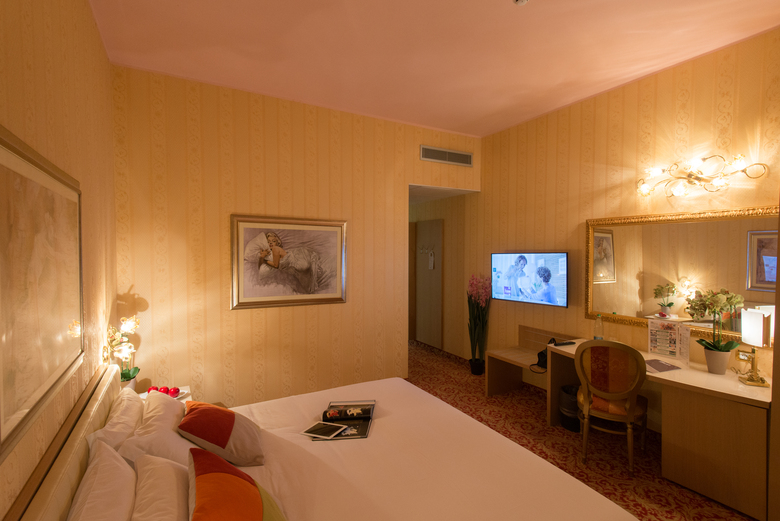 Hotel Uniqo Sempione Fiera