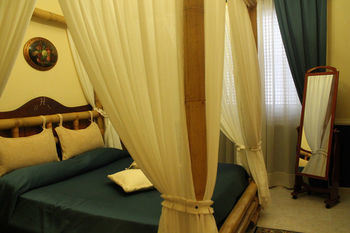 Hotel Runa