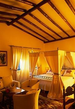 Hotel Su Gologone