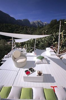 Hotel Su Gologone