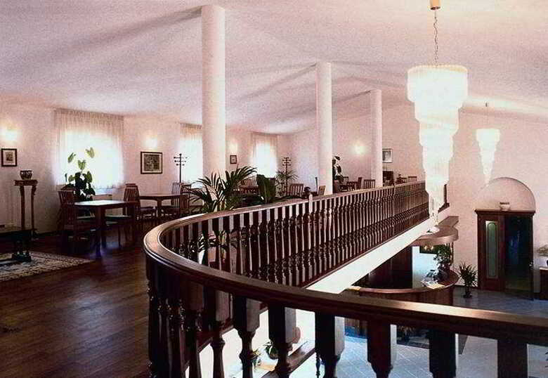 Hotel Pausania Inn