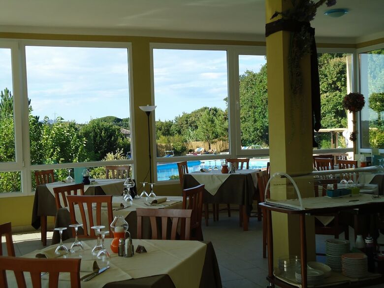 Hotel Pausania Inn