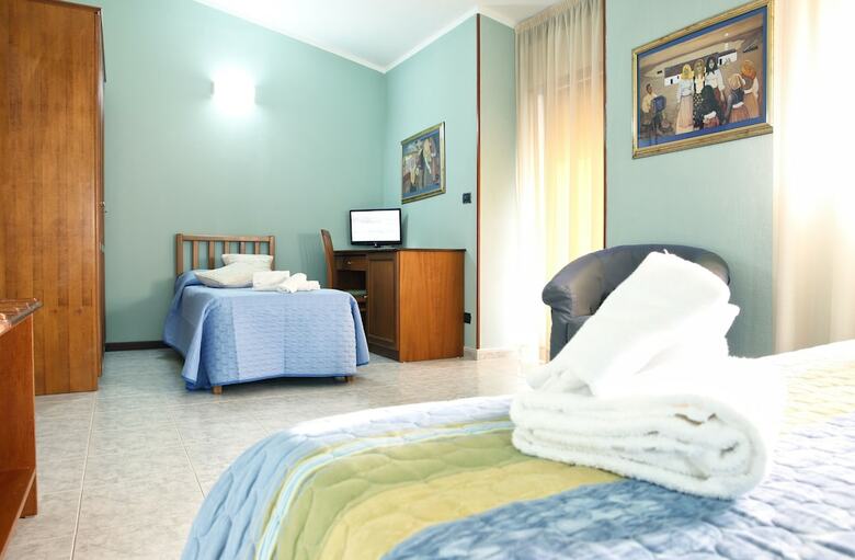 Hotel Pausania Inn