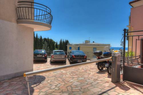 Hotel Noris