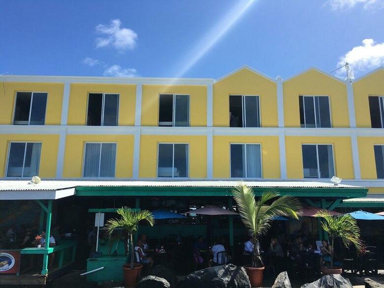 Hotel Caravelle