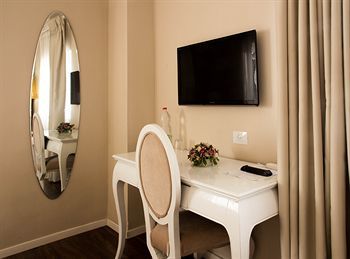 Agripas Boutique Hotel