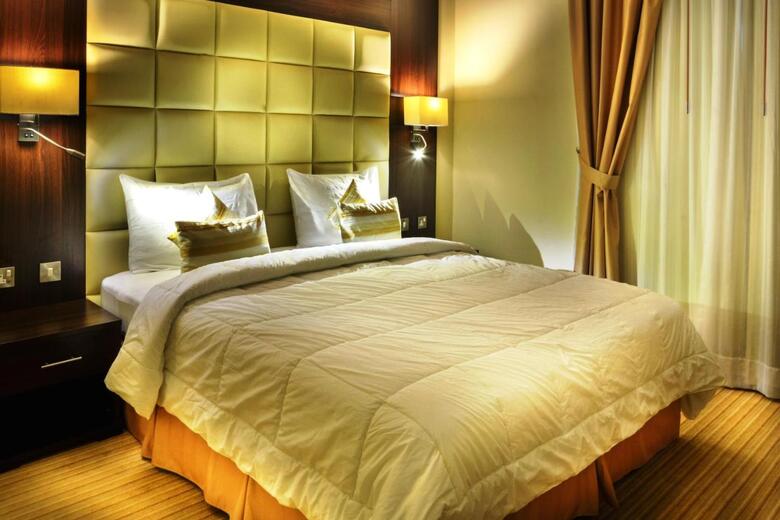 Golden Ocean Hotel