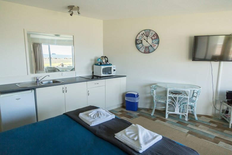 Motel Waterfront Apartments Whitianga