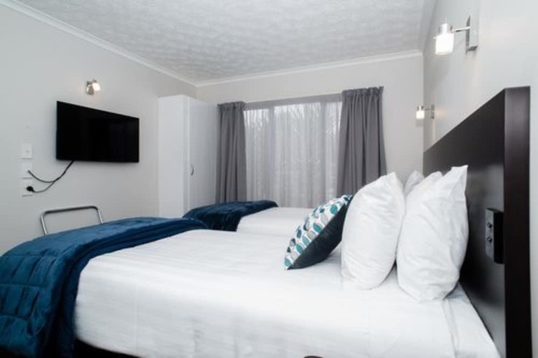 White Heron Motor Lodge