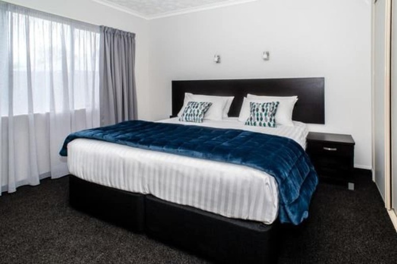 White Heron Motor Lodge