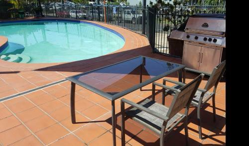Aza Motel