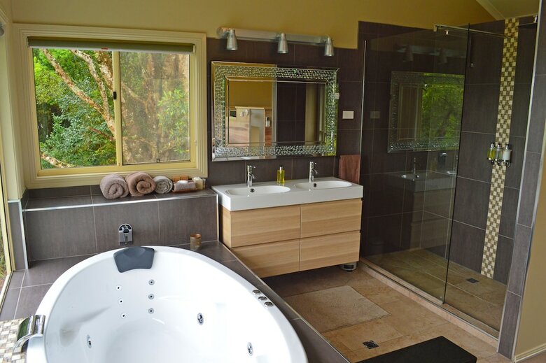 Villa Maleny Luxury Cottages