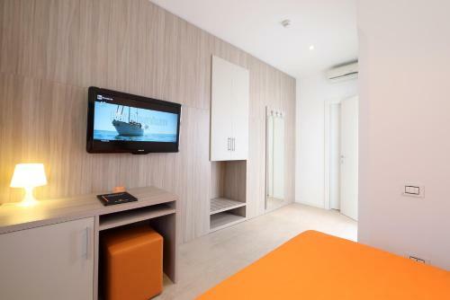 Hotel Simi Lan B&B