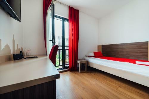 University Hotel Emiran