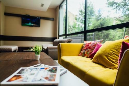 University Hotel Emiran