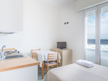 Hotel Sun Beach Residence