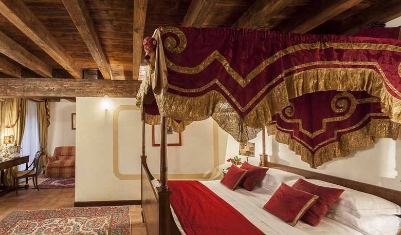 Hotel Villa Del Quar