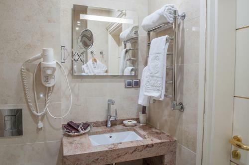 Buta Boutique Hotel