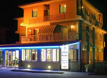 Hotel Paradiso