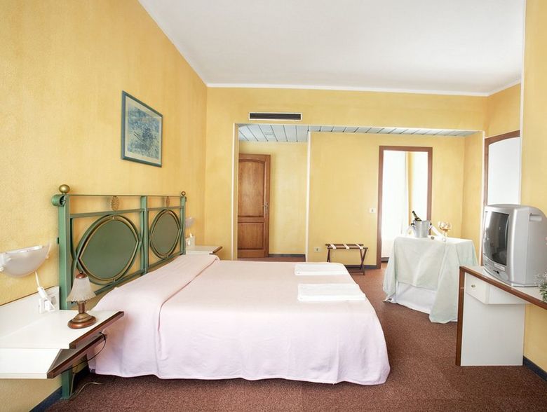 Hotel Majore