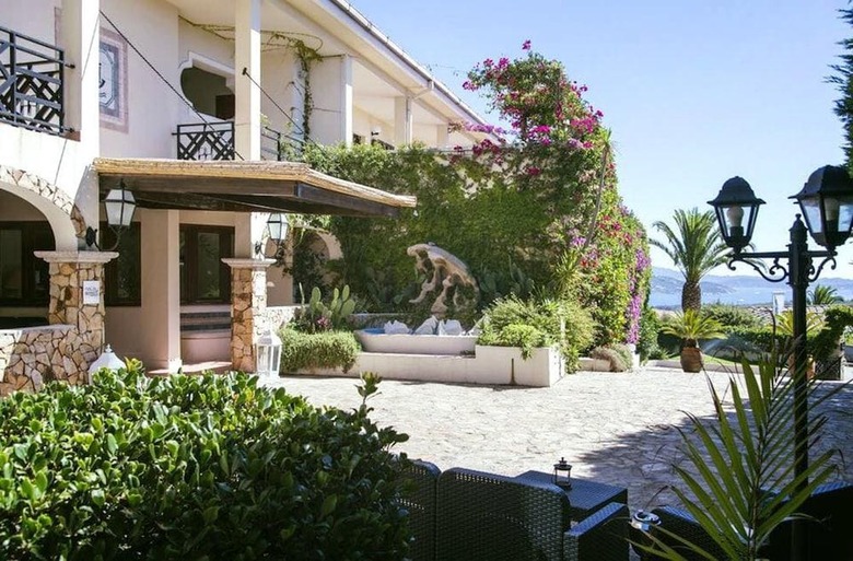 Hotel Palau
