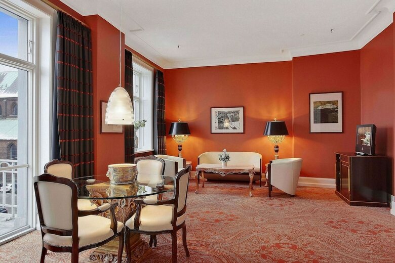 Hotel Royal