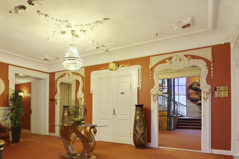 Hotel Royal