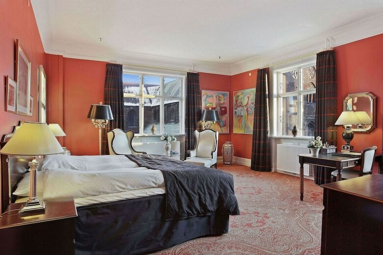 Hotel Royal