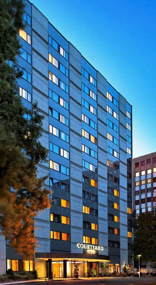 Hotel Courtyard By Marriott Duesseldorf Seestern