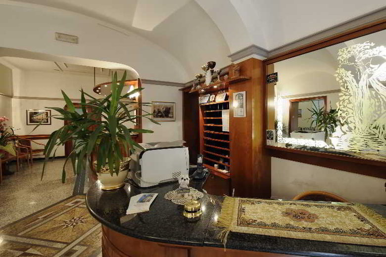 Hotel Bertusi