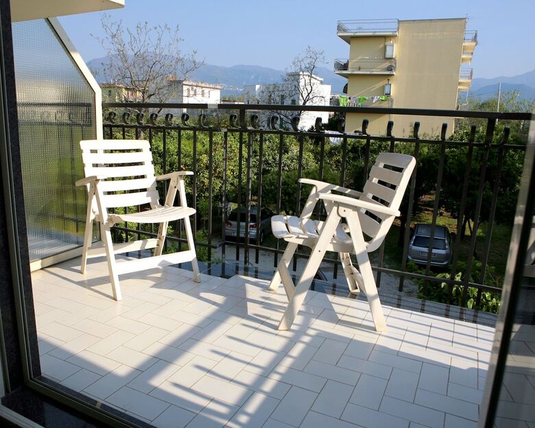 Hotel Iside