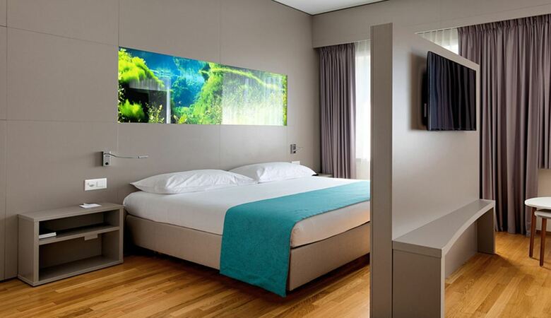 Aquatis Hotel