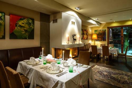 Hostal Gasthof Auerhahn