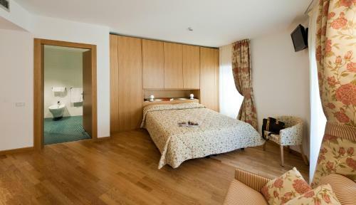 Hotel Romanda