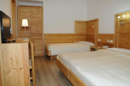 Hotel Arnica Garn�