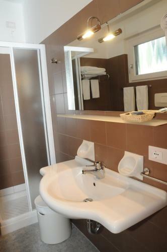 Hotel Arnica Garn�