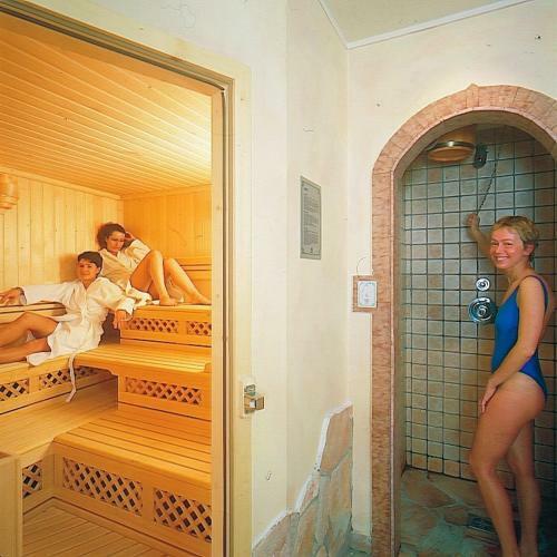 Hotel Arnica Garn�