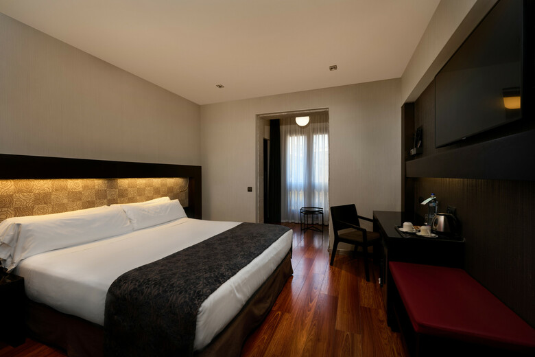 Hotel Catalonia Port
