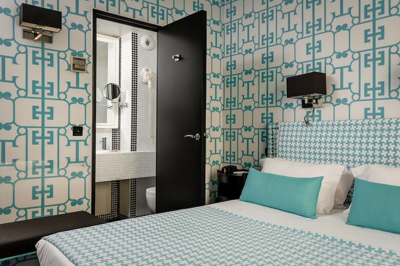 Hotel Monceau Elysees