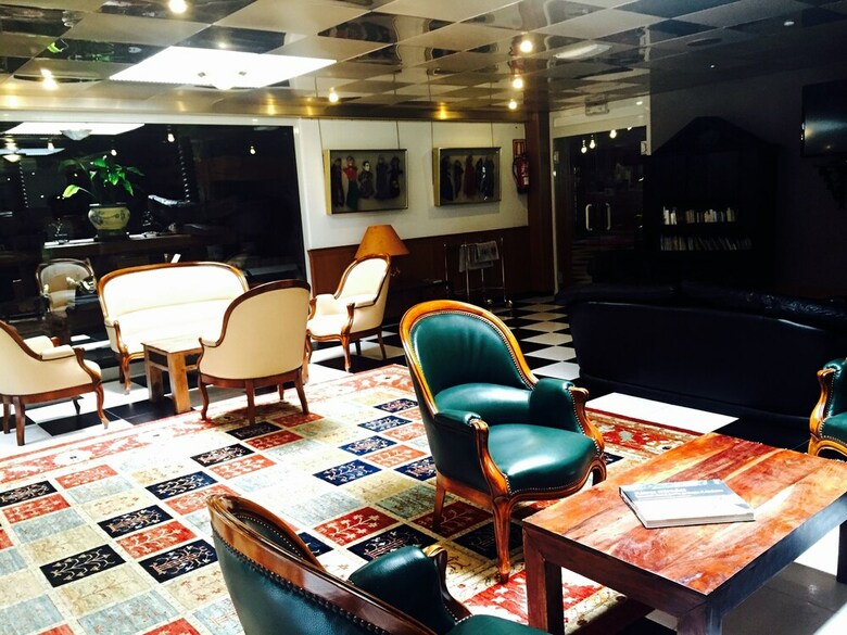Hotel Llop Gris