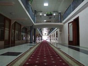 Hotel Bazaleti Palace
