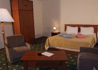 Hotel Bazaleti Palace