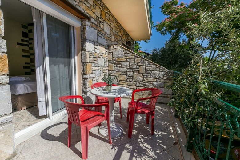 Petra Mare Apartments