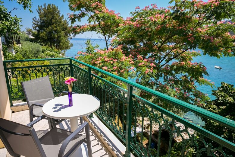 Petra Mare Apartments