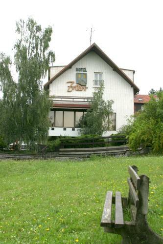 Hotel Zv�kov