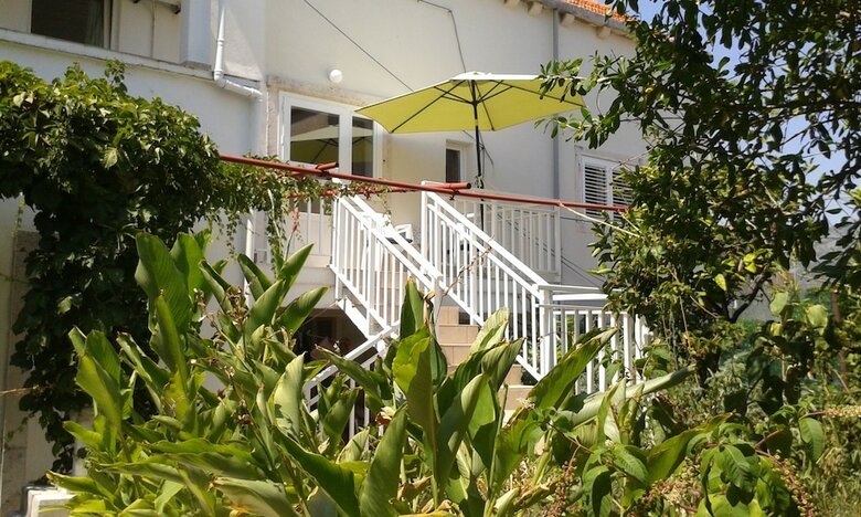 Apartments Neno