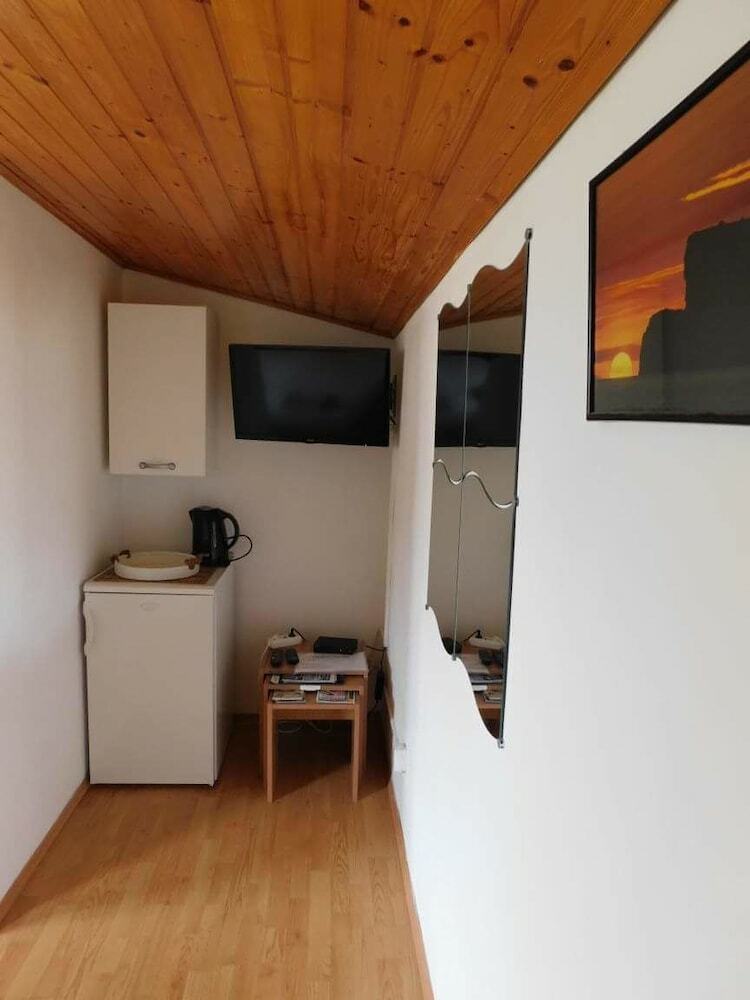 Apartments Neno
