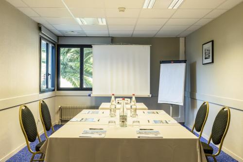 Le Bayonne Hotel And Spa