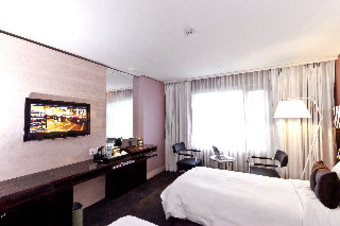 Ramada Seoul Hotel